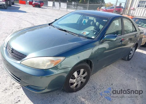 2002 Toyota Camry Le from USA, damaged, VIN 4T1BE32K92U558026